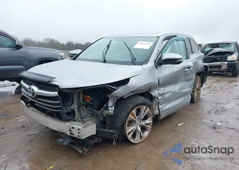 2015 Toyota Highlander Xle V6 from USA, damaged, VIN 5TDJKRFH9FS137766